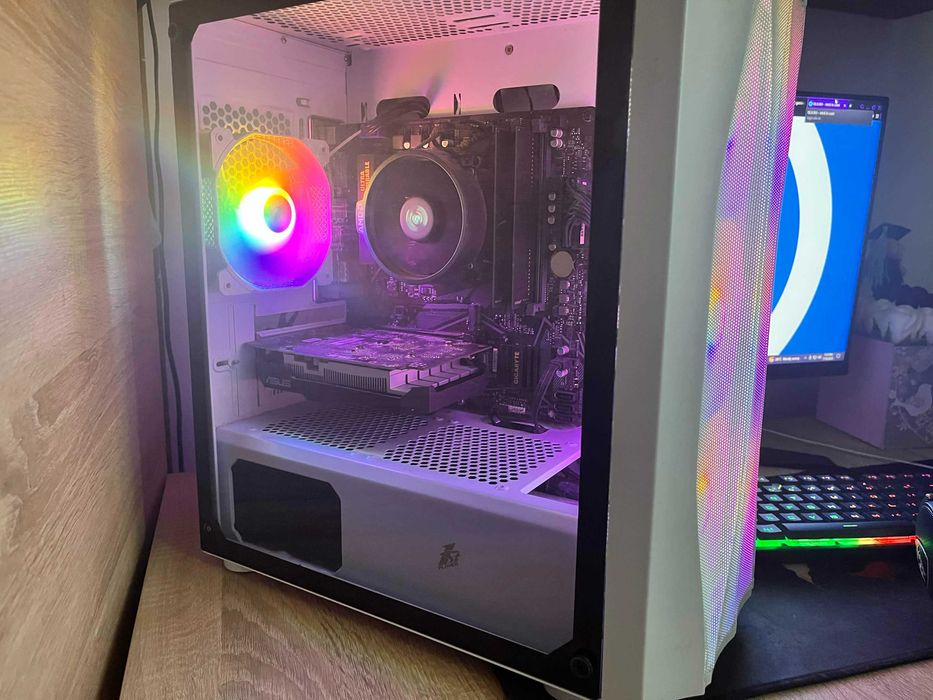 PC Gaming de vânzare – Ryzen 5 5500 / GTX 1650 / 16GB RAM