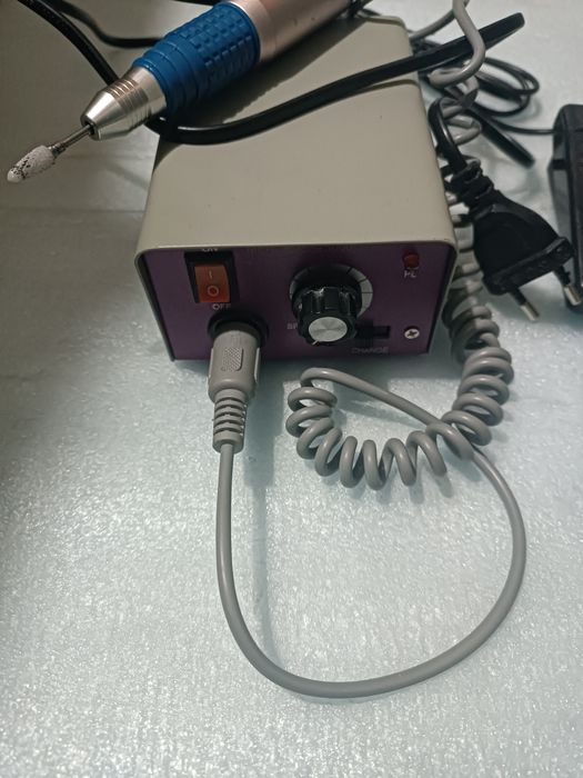 Машинка для маникюра - педикюра