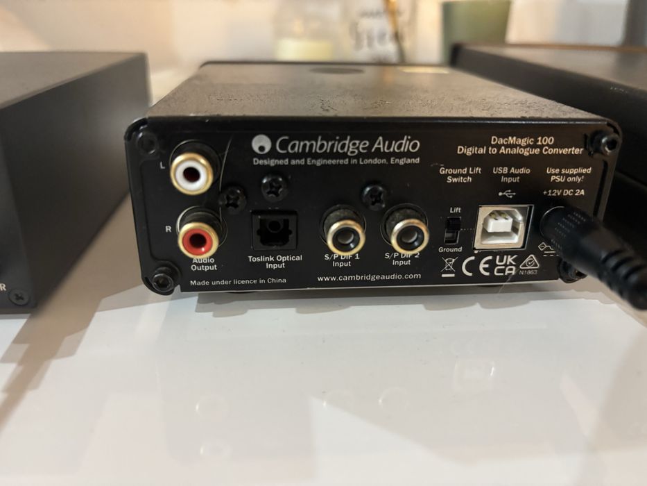 Dac Cambridge Audio si SMSL HiRes Audio