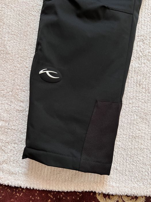 Costum ski snowboard Kjus puf pene Marimea M dama