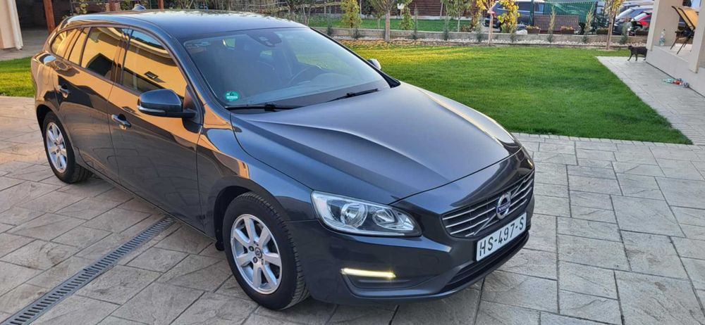 Volvo V60 Cutie automata 2.0 Diesel