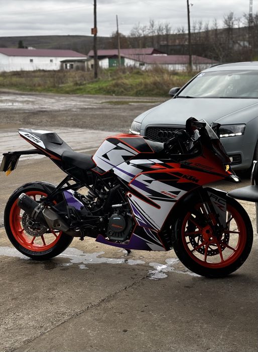 Spre vânzare  - KTM RC 2019 125(ușor negociabil)