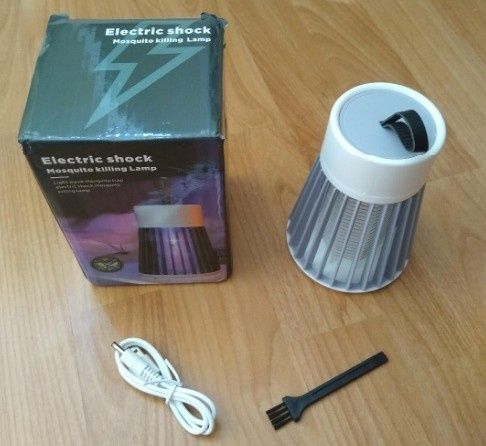 Capcana electrica cu lumina UV pentru insecte - UK