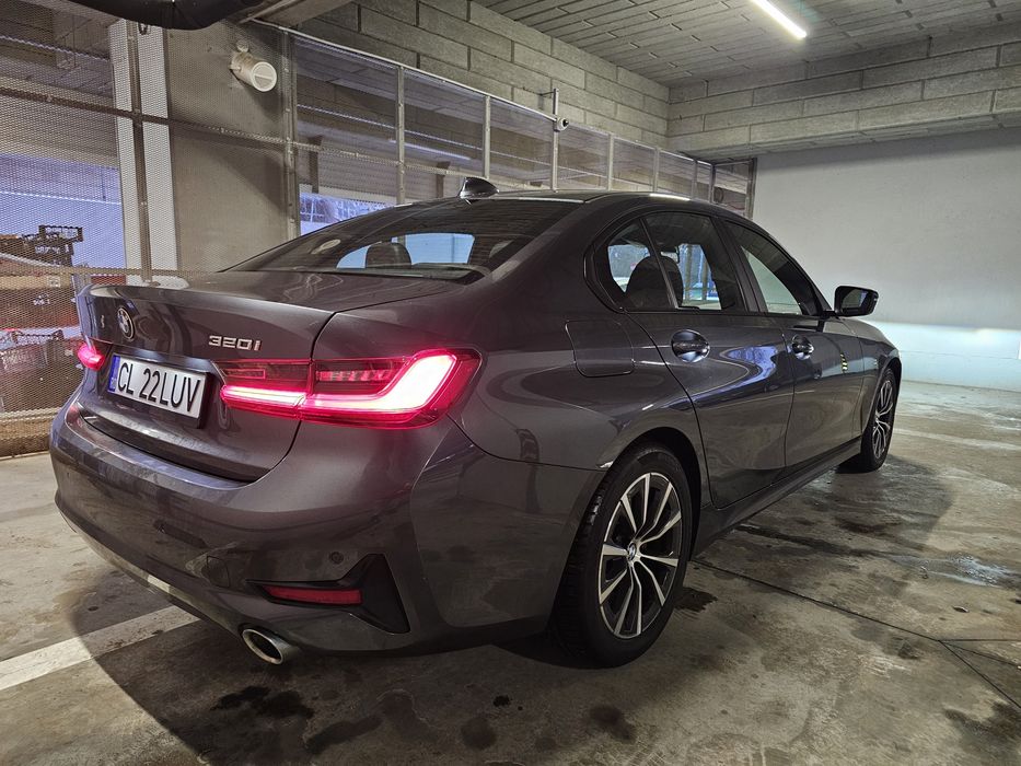 BMW 3 Series 2019 — imagine 5