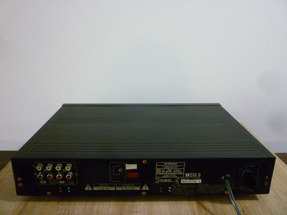 eq pioneer   gr-777
