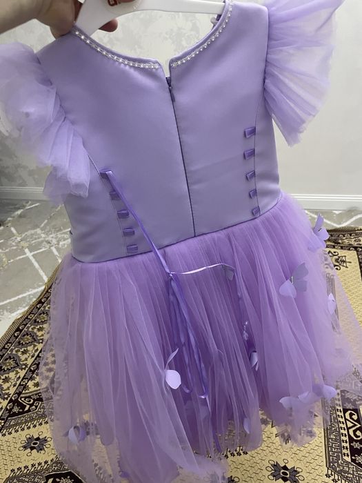 Көйлек сатылады тап- таза 1 рет киілген