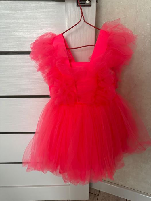 Продам платье , в отличном состоянии