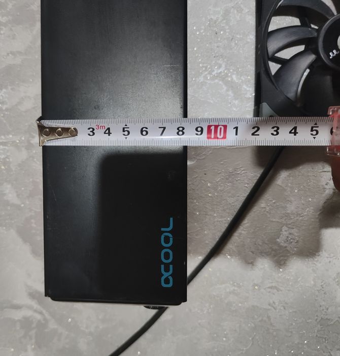 Alphacool Nexxxos monsta 560mm + 4xTt-1425 (радиатор и кулеры)