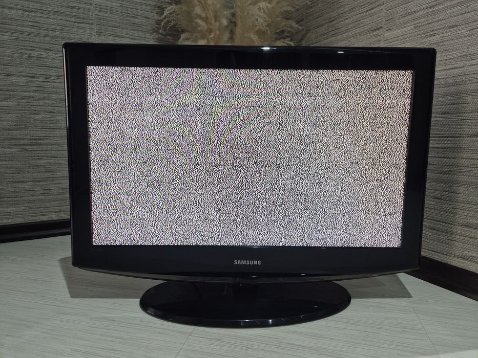 Телевизор Samsung 32" (LE32R81B)