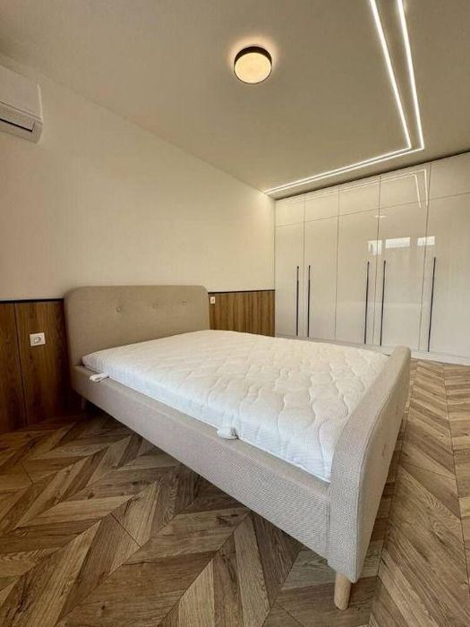 Дава се под наем Тристаен апартамент в Пловдив, Христо Смирненски - 95 кв.м за 890 € - Снимка #4