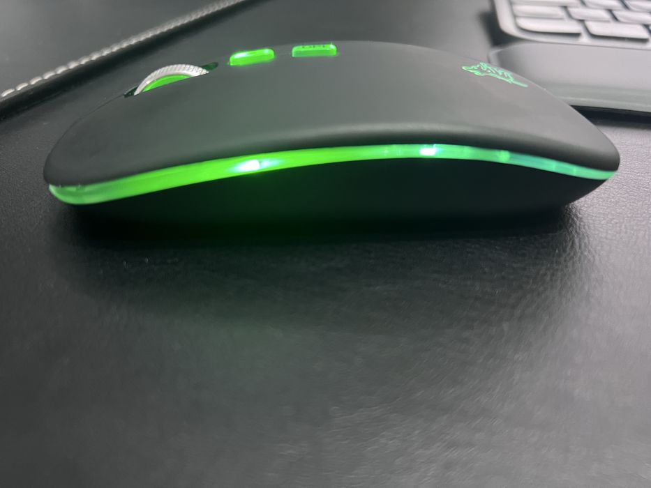 Tastaturi  si mouse bluetooth ipad, pc, telefon