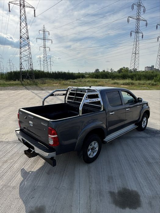Toyota Hilux 2.5 diesel 144 cp manual 2012