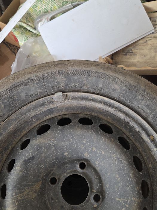 Продам шина r15/195/65