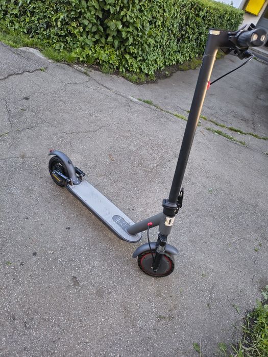 Trotinetă electrică AOVO PRO