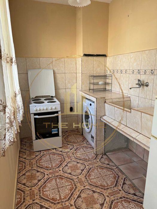 Дава се под наем Тристаен апартамент в Варна, Владислав Варненчик - 70 кв.м за 300 € - Снимка #4