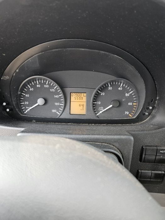 Мерседес Спринтер. Бензин+ Метан . Сотилади.