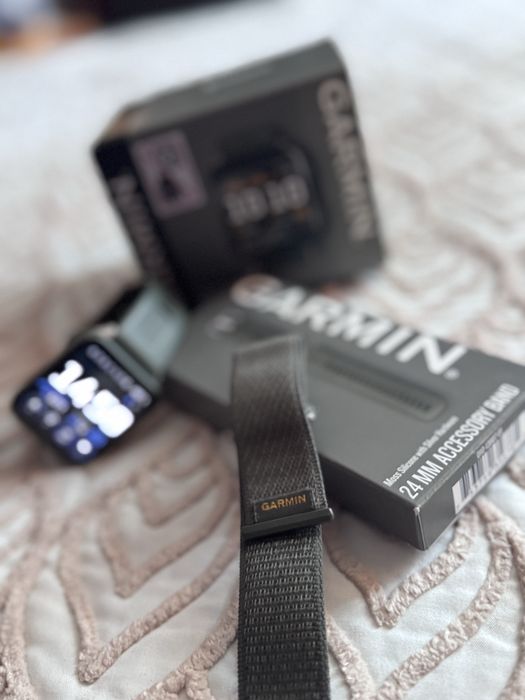 Продам Garmin Venu X1