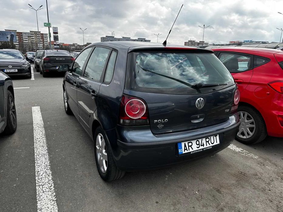VW Polo 1.4 TDI, an 2007, cutie manuala