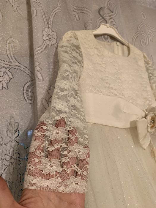 Платье девочке нарядное