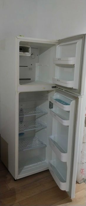 Холодильник б/у сатылады