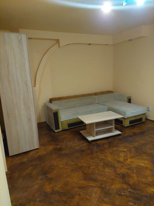 Inchiriez apartament 2 camere