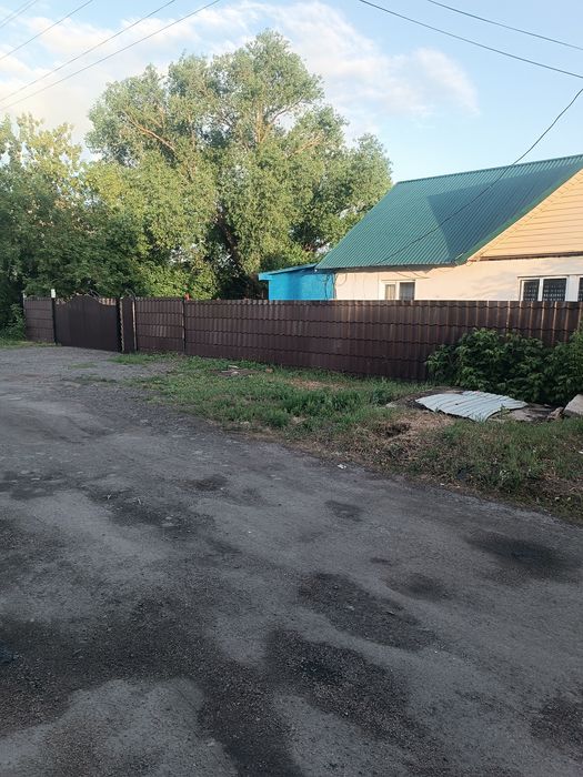 Продам дом в городе Акколь с центральным отоплением, 3 комнаты
