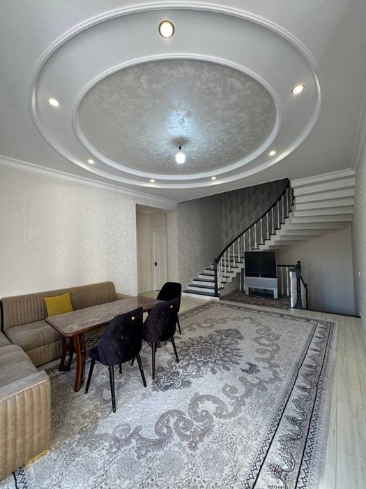 Кулол махаллада 3 сотокли 7 хонали ховли сотилади