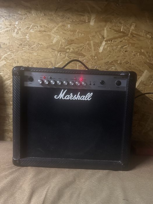 Marshall MG30CFX гитарный комбоусилитель