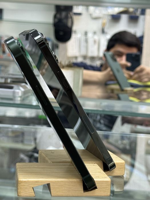 iPhone 13 pro max va 13 ozi