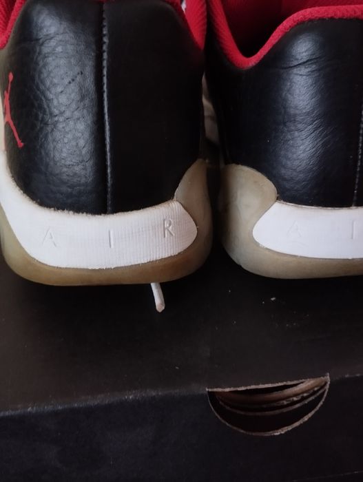 Маратонки Air Jordan 11 CMFT LOW