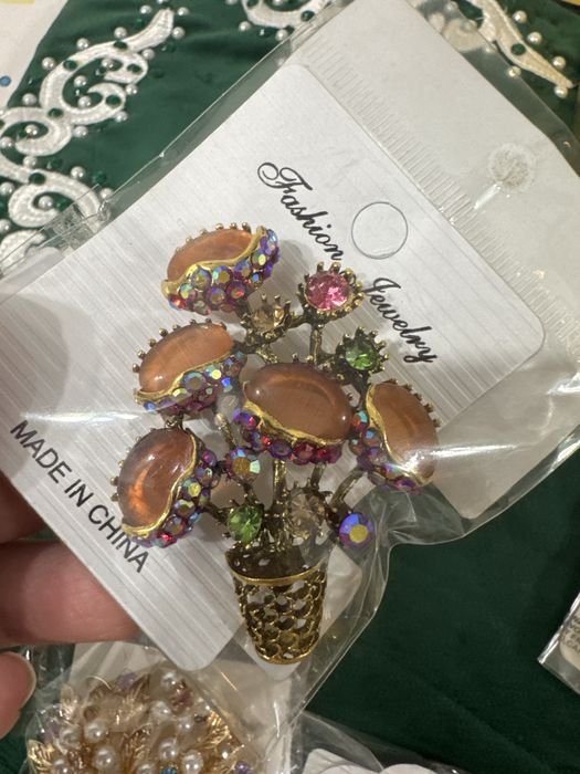 Красивые броши к 8 марта!