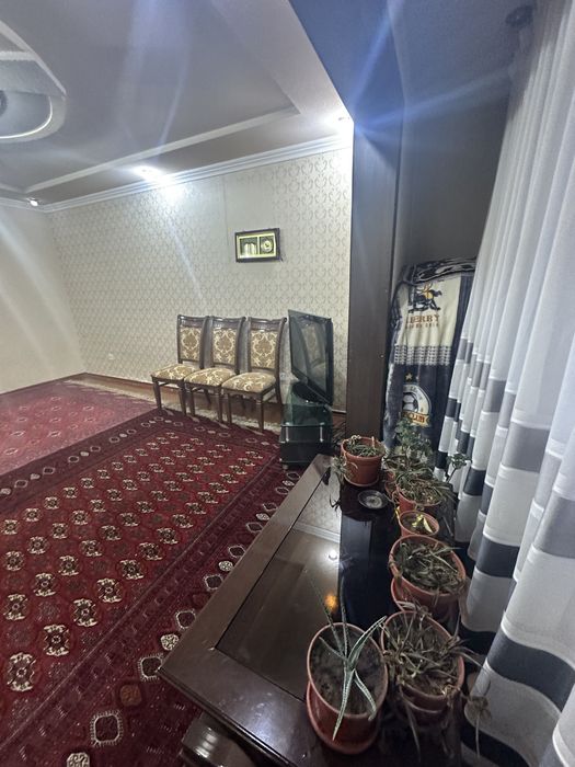 Аренда Ойбек метро Йигитларга кизларга берилади