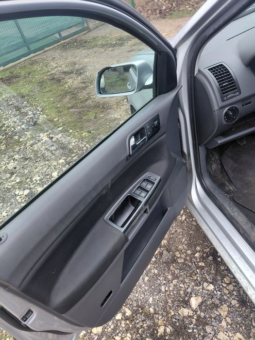 VW POLO 9N 1.2i на части !!!