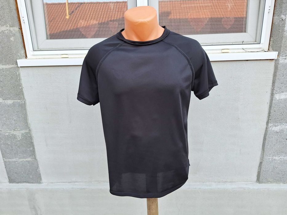 Asics Black | bust 104 cm | tricou barbat mar. 50 - 52 | S - M