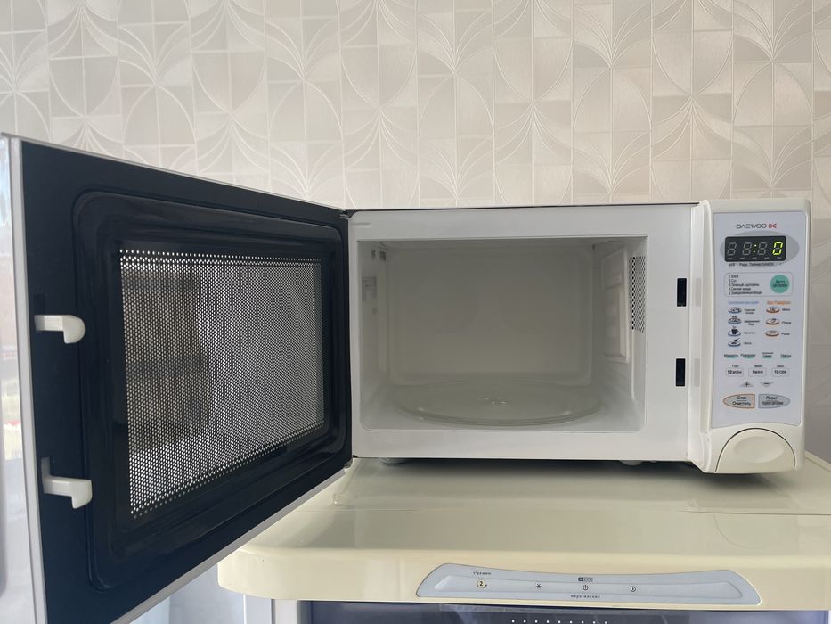 Продам микроволновую печку