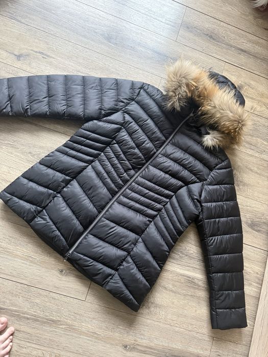 Чисто ново дамско яке с естесвен пух