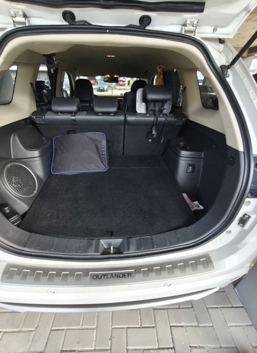 Vand Mitsubishi Outlander phev
