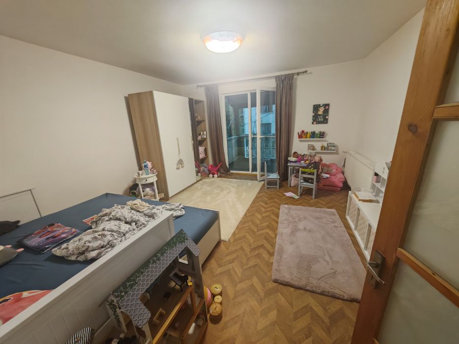 PF vând sau schimb cu apartament, casa în Suceagu cu 4 camere, doua bai, living, bucătărie