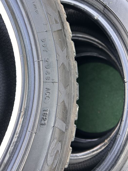 4 зимни гуми 215 60 16 presa suv maxxis 9мм  за сняг и лед