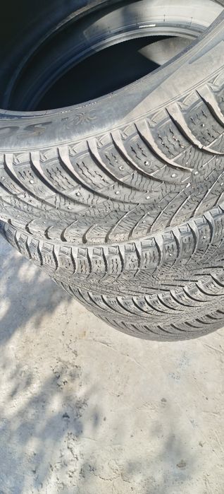 Продам зимнюю резину pirelli