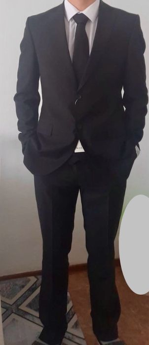 Школьная форма и классический костюм