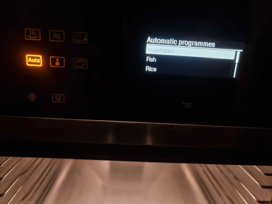 Miele DGM 6401 парова фурна с микровълнова – като нова, с гаранция