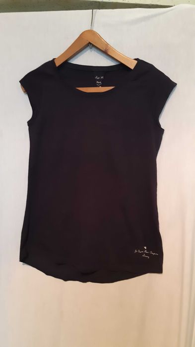 Tricouri dama diferite - 7 buc - pret pe bucata