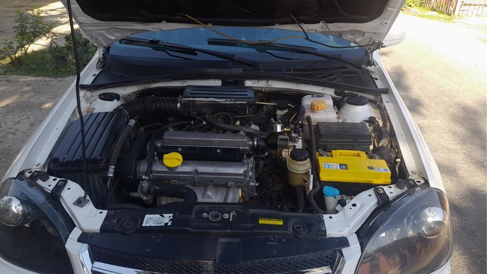 Lasetti avtomobeli AVTOMAT  sastiyanasi zur