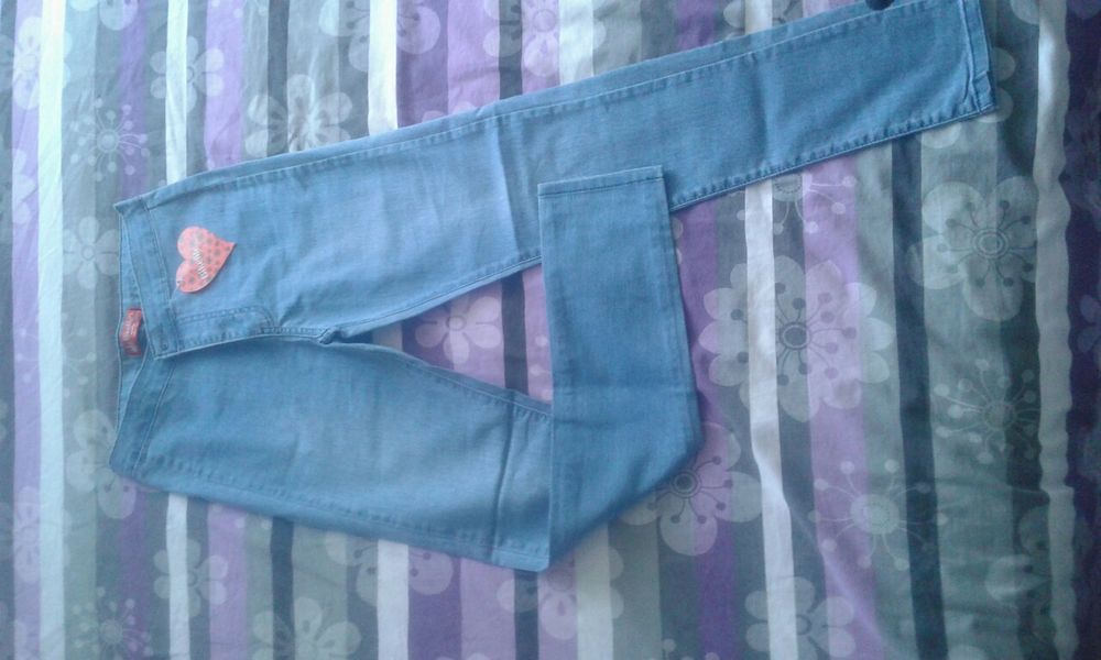 Дънки тип клин