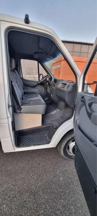 Mercedes Sprinter 2.7, basculabil pe 3 părți