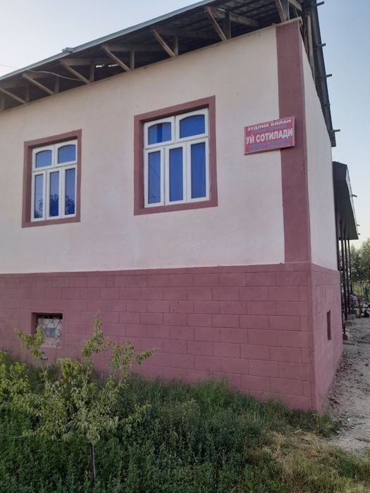 Ховли уй Тошкент махаллада 15 сотх