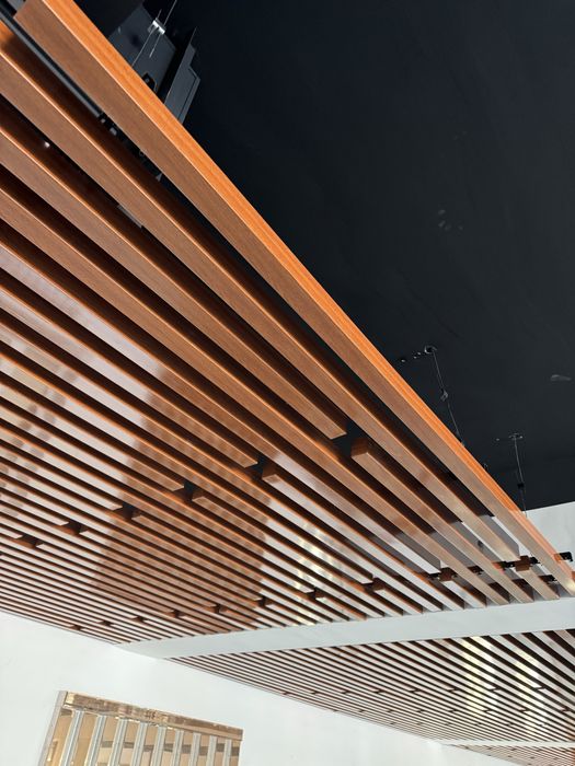 Грилято, Реечный, Армстронг ишлаб чикарувчидан кенг танловда мавжуд