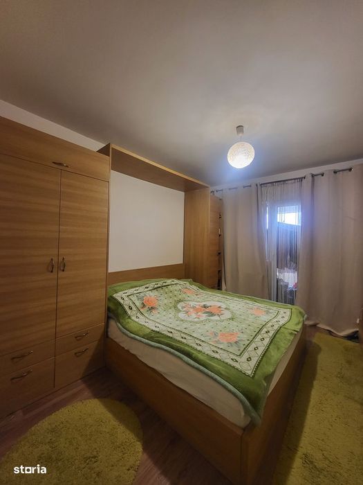 Apartament 3 camere superfinisat mobilat.