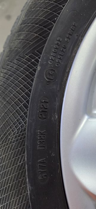 VW T5 джанти със зимни гуми 235/55/17  7,5J×17. ET53. 5×120  цо66